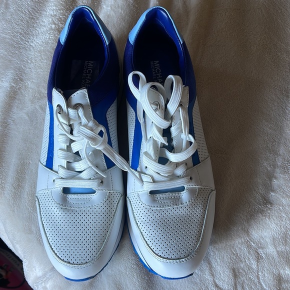 Micheal Kors sneakers - Picture 4 of 6